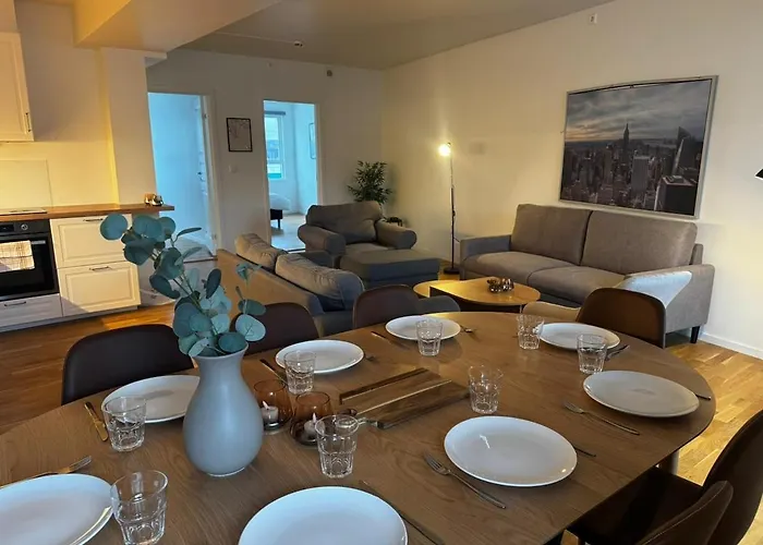 Spacious Luxury - Heart Of Lägenhet