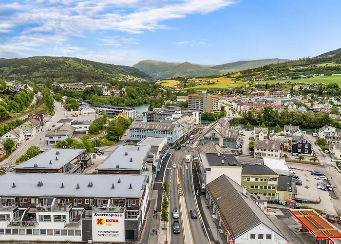 Lägenhet Huge Luxury Apartment - Central & Prime Location